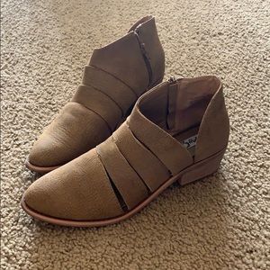 Light brown ankle booties